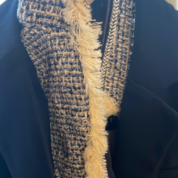 Fate blazer size large - Picture 7 of 7